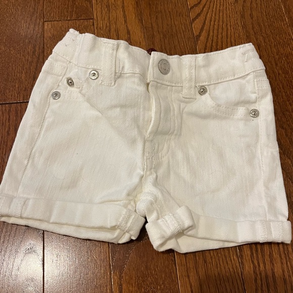 7 for All Mankind toddler shorts - Picture 1 of 6